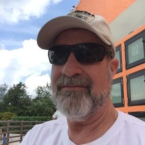 Meet your Posher, Stephen